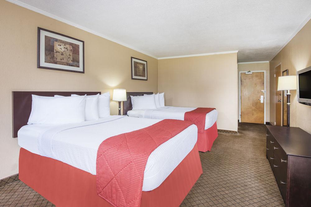 Red Roof Inn Ashtabula - Austinburg Dış mekan fotoğraf
